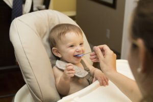 Die richtige Ernährung des Babys ist eine wichtige Sache