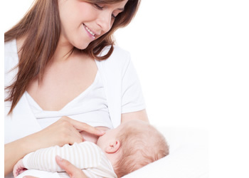Stillen – Powerdrink für Ihr Baby